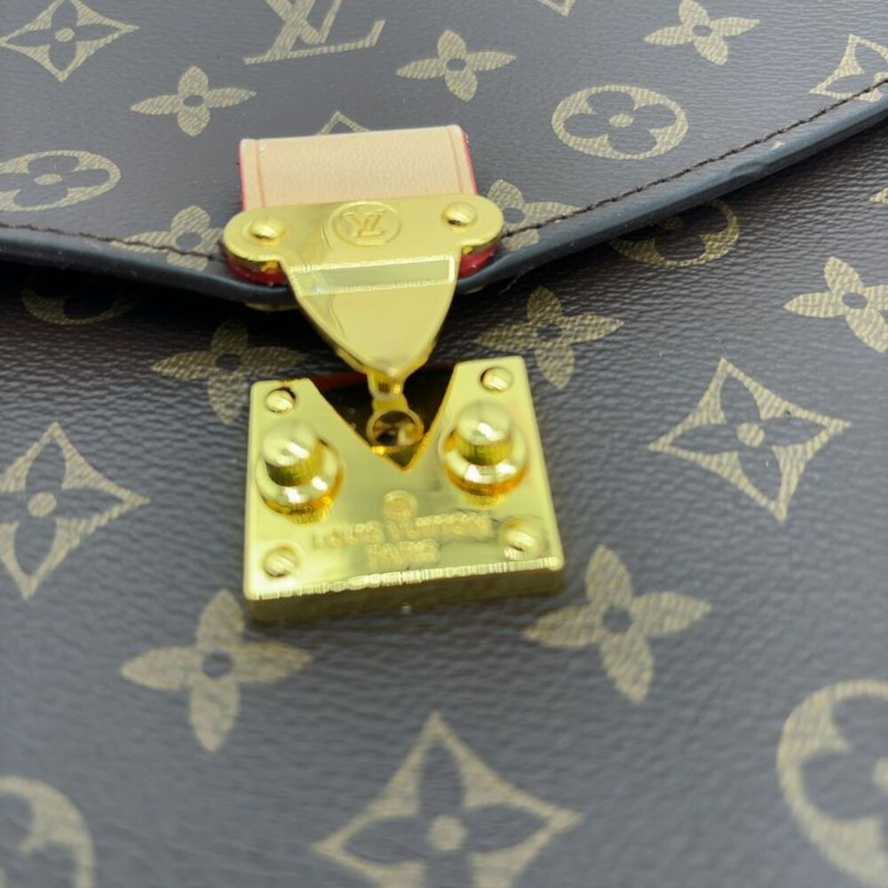Louis Vuitton Women Bag - Picture 5 of 5